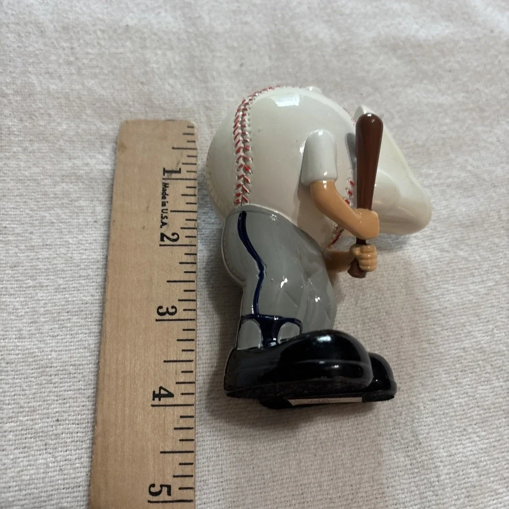 Ceramic Sunglasses Glasses‎ Holder Baseball Nose